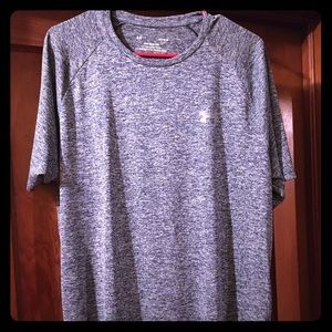 Under Armor NWOT Mens Dri Fit Large